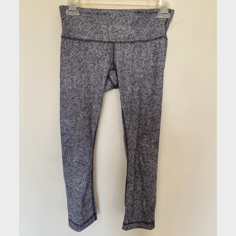 Lululemon cropped leggings